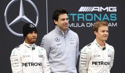 Toto Wolff reveló que Checo Pérez está 'al nivel de Mercedes Benz'