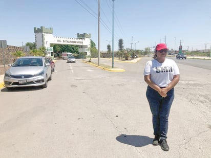 Mujer monclovense recibirá la primera cartilla militar regional