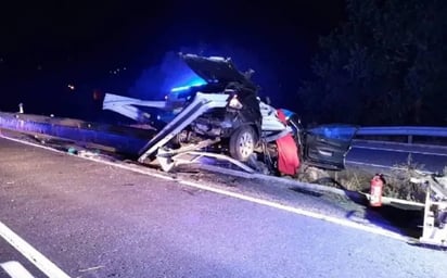 Mueren dos futbolistas en un accidente automovilístico causado por un jabalí 