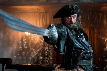 El actor Ian McShane participará en el live action de One Piece: Es mejor conocido por su papel de Winston Scott en John Wick, pero hace algún tiempo ya había sido un pirata para Disney