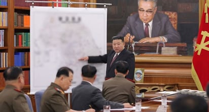 Kim Jong-un pide al ejército acelerar preparativos para la guerra contra EE. UU