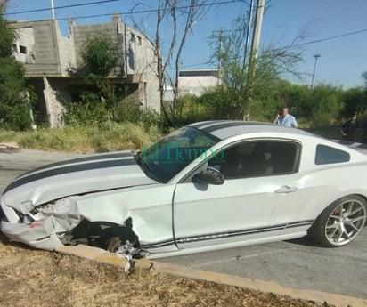 Conductor ignora alto y provoca choque en la Miravalle