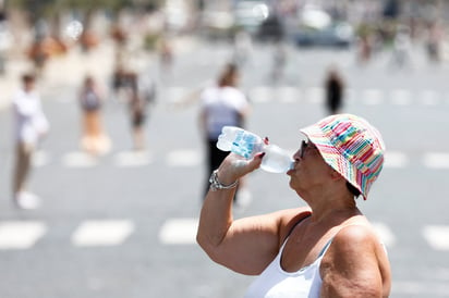 Golpes de calor siguen originando atenciones en el Salvador Chavarría