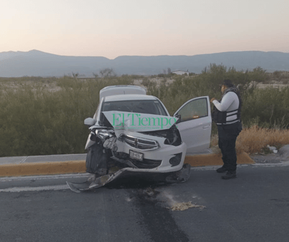 Dama estuvo a punto de caer al Río Monclova