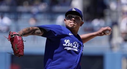 Julio Urías alcanza su décima victoria en la temporada con Los Dodgers