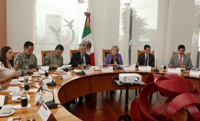 Canciller Bárcena dialoga con Segob, Sedena, Semar e INM sobre estrategia para migración