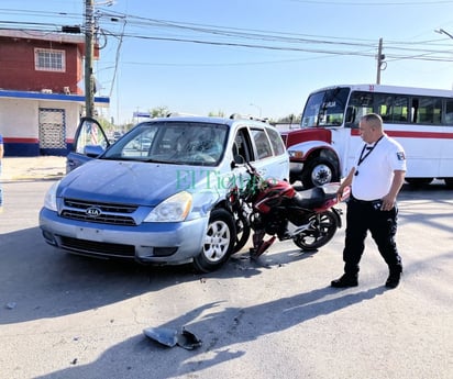 Motociclista choca contra camioneta en la Picasso