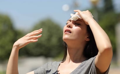 Cómo el calor del verano puede desencadenar problemas de salud bucal: consejos para una sonrisa fresca