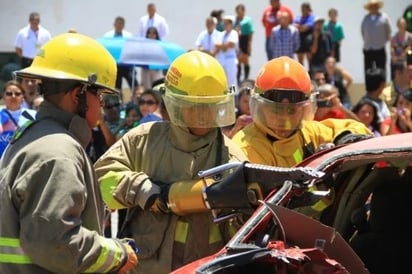 Apoyarán a los bomberos como a los policías