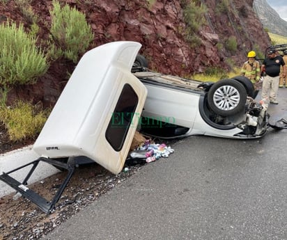 Jalisciense vuelca en la “Muralla” de la carretera Monclova-Saltillo