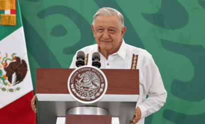 AMLO ve 'muy bien' el proceso de Morena para elegir candidato presidencial