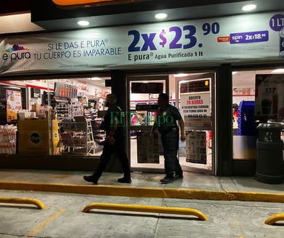 Asaltante se lleva 7 mil pesos de Oxxo de la Nueva Rosita de Monclova