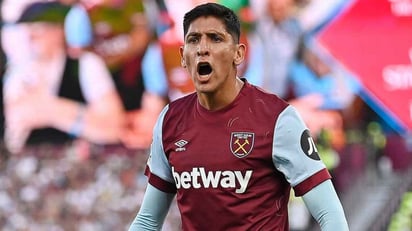 Edson Álvarez tiene su primera titularidad con el West Ham