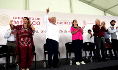 “No fue fácil llegar a Palacio Nacional”: AMLO pide a “corcholatas” que pierdan a no darse por vencidos a la primera