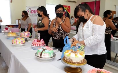 Regresan los cursos de pastelería a DIF Monclova