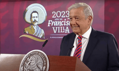 '¡Se van a rayar!': AMLO pone a disposición de youtubers avión de Sedena para que vayan a su informe de Gobierno