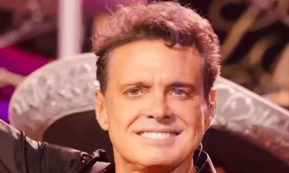 Captan a Luis Miguel 'haciendo berrinche' en el escenario: VIDEO