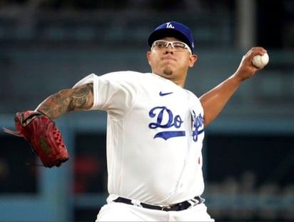 Afición de los Dodgers lanza mensaje contra Julio Urías: 'las mujeres no se tocan'