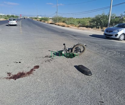 Saxofonista lucha por su vida tras chocar su moto contra un auto