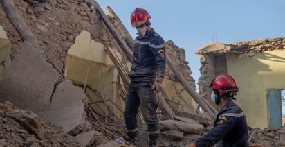 Cifra de muertes por el terremoto en Marruecos aumenta a más de 2 mil 100; la de heridos rebasa los 2 mil 400