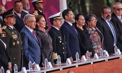 AMLO desaira en eventos a representantes del Poder Judicial y Legislativo; desinvita, relega y rompe protocolos