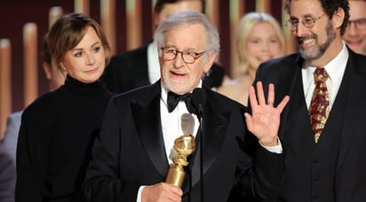 'Gracias por esto', Steven Spielberg nunca había escuchado una pregunta tan conmovedora de un periodista.: Cuando hablamos de las grandes mentes de Hollywood, es inevitable mencionar a Spielberg, quien se emocionó en esta entrevista