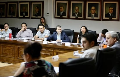 Presentan proyecto de Ley de Ingresos