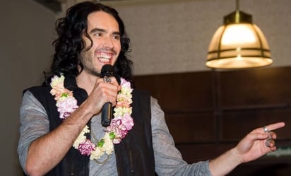 El actor Russell Brand es acusado de violación, agresiones sexuales y maltrato emocional