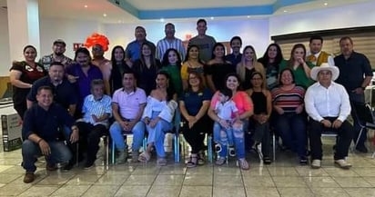 Locutores de Piedras Negras se reúnen 