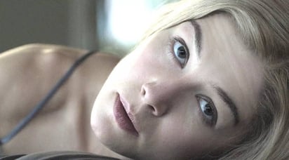 Rosamund Pike se sometió a una extenuante dieta para su papel en 'Gone Girl': La actuación de Rosamund Pike en 'Gone Girl' de David Fincher la catapultó al reconocimiento internacional, pero a qué costo.