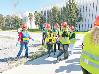 Instituciones educativas celebran día Nacional de Protección Civil