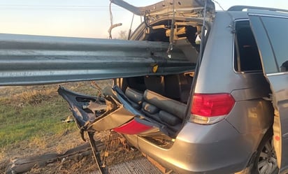 Accidente en carretera Ciudad Obregón-Guaymas deja 2 muertos y 5 niños lesionados