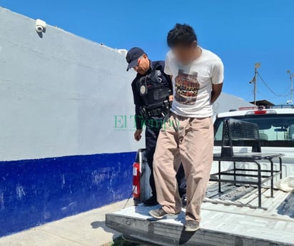 Policías municipales evitan que joven se cuelgue en la colonia Guerrero