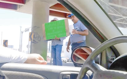 Ciudadanos ya están 'hartos' de obreros de AHMSA pedigüeños