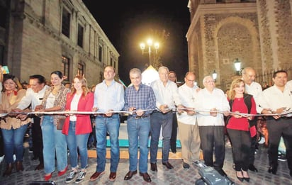 MARS, 'Chema' y Manolo  inauguran el Paseo Capital