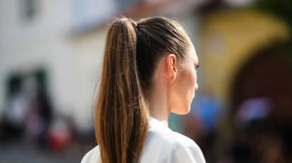 Secretos para un cabello sano y lleno de vida: Un cabello saludable y cuidado es un símbolo de belleza y vitalidad que muchas personas desean. Tú puedes lograrlo