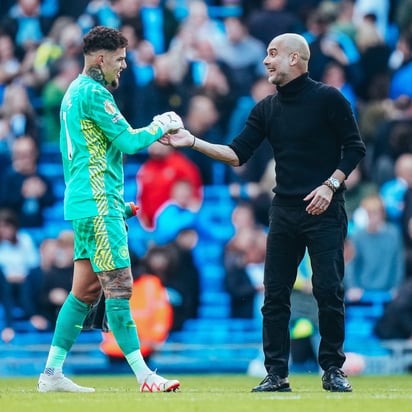 El Manchester City venció al Nottingham Forest por 2-0 en apenas 15 minutos