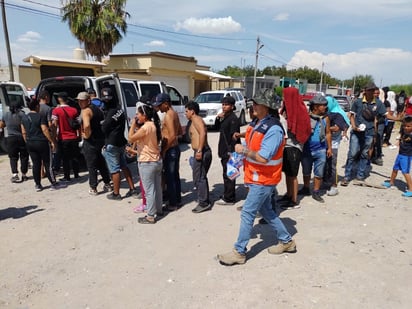 Se solidarizan con migrantes autoridades e iglesia católica