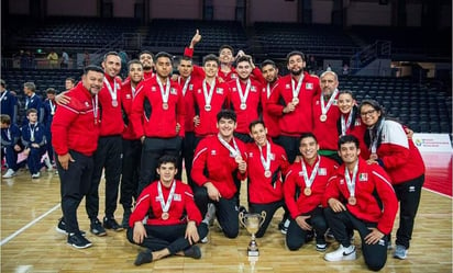 Selección Varonil de Voleibol de Sala gana el bronce en el Final Six en Canadá