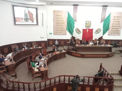 Aprueban reforma para enriquecer a partidos