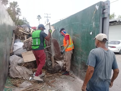 'Patio Limpio' recorrerá la colonia Año 2000 e invitan a los vecinos sacar sus cacharros