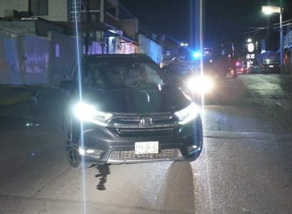 Conocido abogado de Monclova, provoca choque y persecución