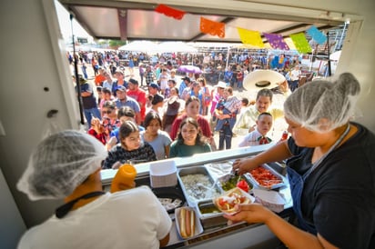 Conmemoran el mes de la discapacidad con evento familiar en Piedras Negras