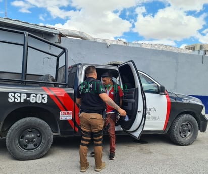 Policía Civil Coahuila detiene a joven por consumo de drogas 