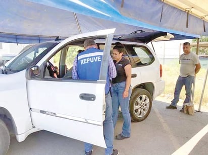 Poseedores de autos extranjeros regularizan, pero omiten placas