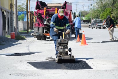 Departamento de bacheo atiende y da respuesta a reportes ciudadanos