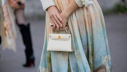 Bolsos en tendencia para otoño-invierno 2023: Los bolsos son mucho más que simples accesorios; hablan de tu estilo y personalidad. Elige tu favorito