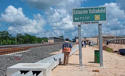 AMLO vuelve a subirse al Tren Maya en segundo viaje de supervisión