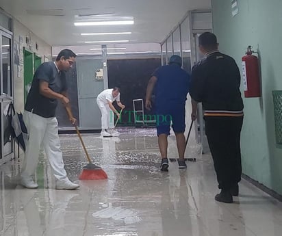 Lluvias de fin de semana 'amenazan' al IMSS, es un problema recurrente en cuanto llueve