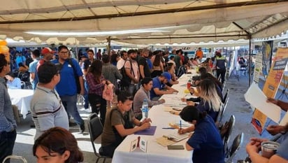 Acomodan a trabajadores de AHMSA en nuevos empleos